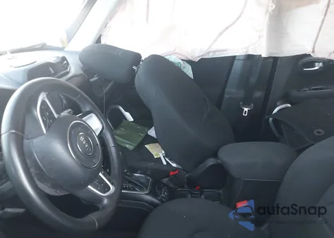 2018 Jeep Renegade Latitude Fwd из США, поврежденный, VIN ZACCJABB7JPJ62571